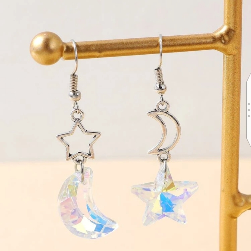 ✨🌙 CRYSTAL STAR & MOON MISMATCHED EARRINGS🌙 ✨